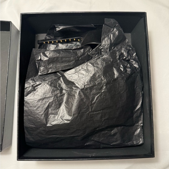 Saint Laurent Black Heeled Women's Shoes - Picture 10 of 10